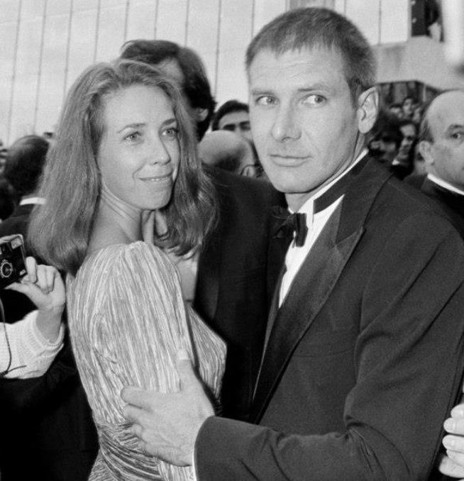 Harrison Ford e Mary Marquardt, 1985 in Cannes, France. Famed Face