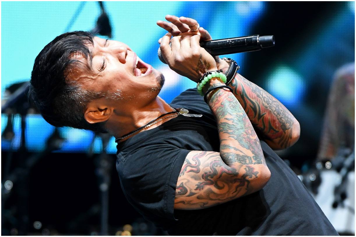 Arnel Pineda Net Worth Wife Famous People Today