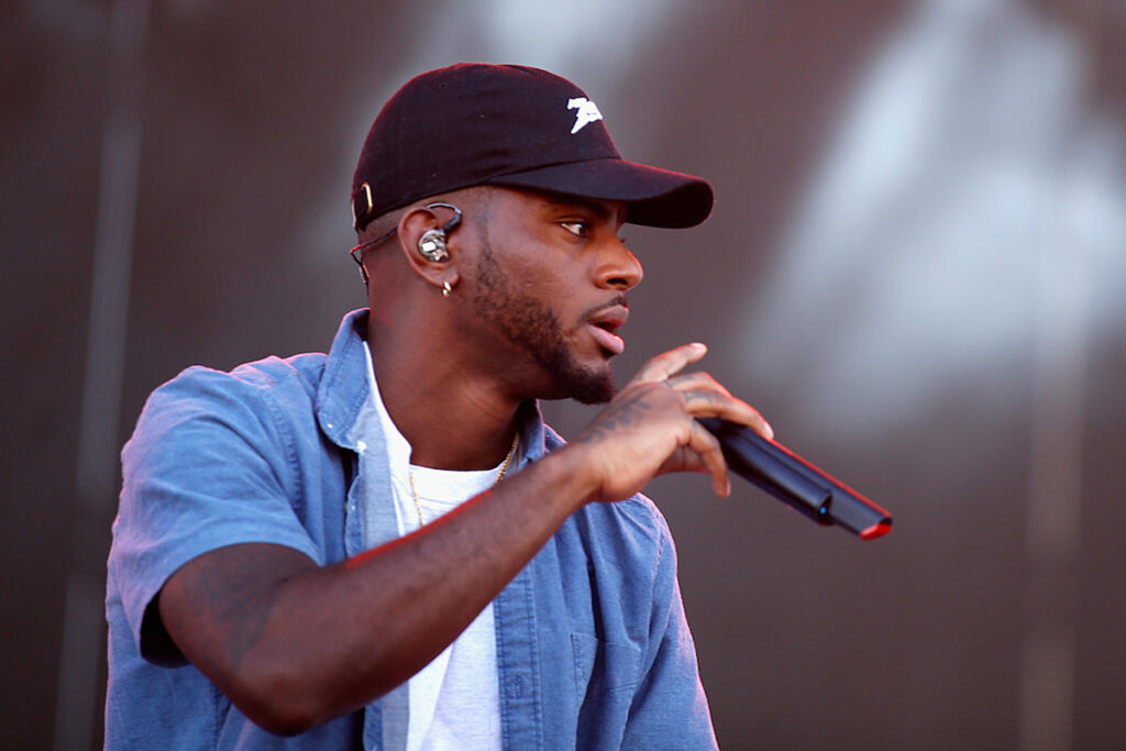 Who does Bryson Tiller make music for?