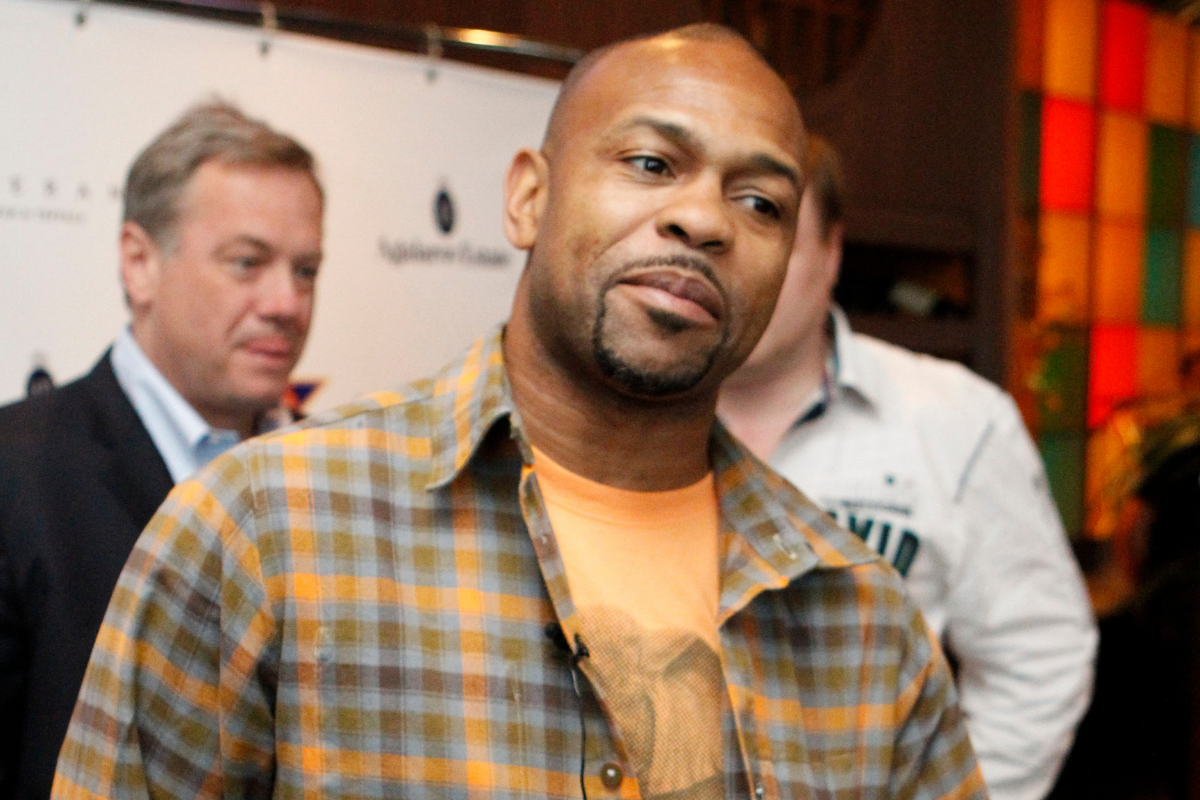 Roy Jones Jr. Net Worth How Much Cash Does He Have Today? Fanbuzz