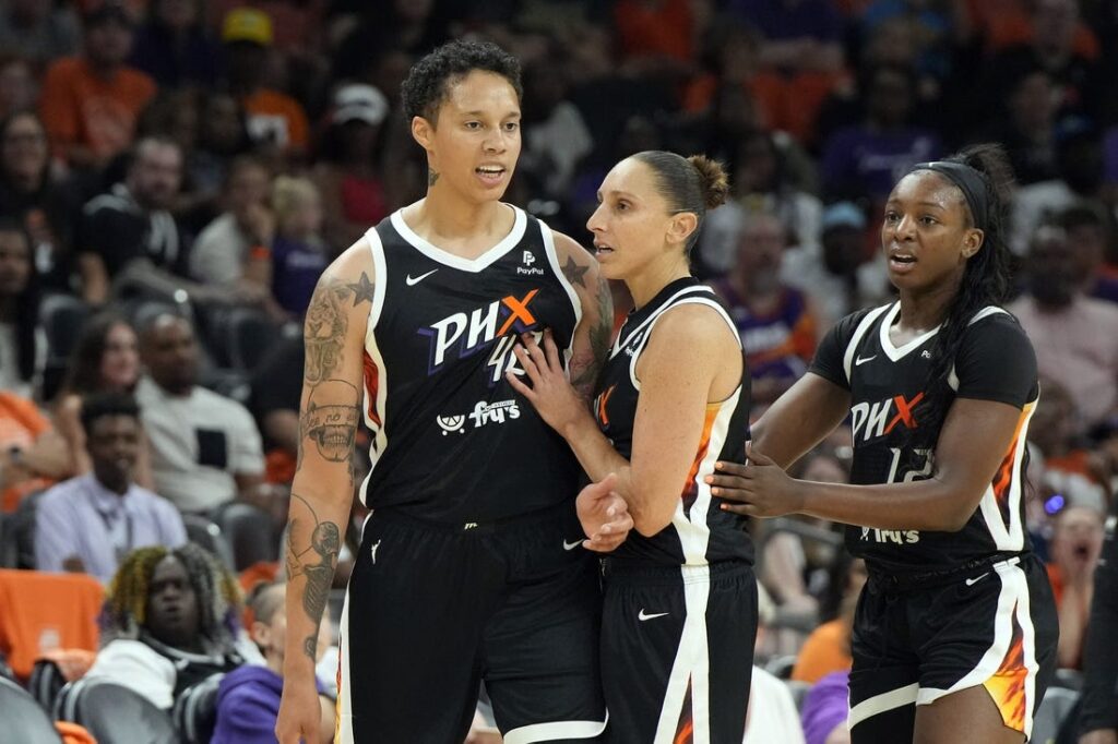 Mercury's Brittney Griner, Diana Taurasi out vs. Liberty Field Level
