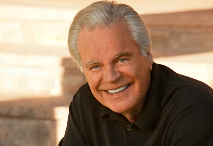 Robert Wagner Net Worth 2021 How Much is the Actor Worth? Foreign