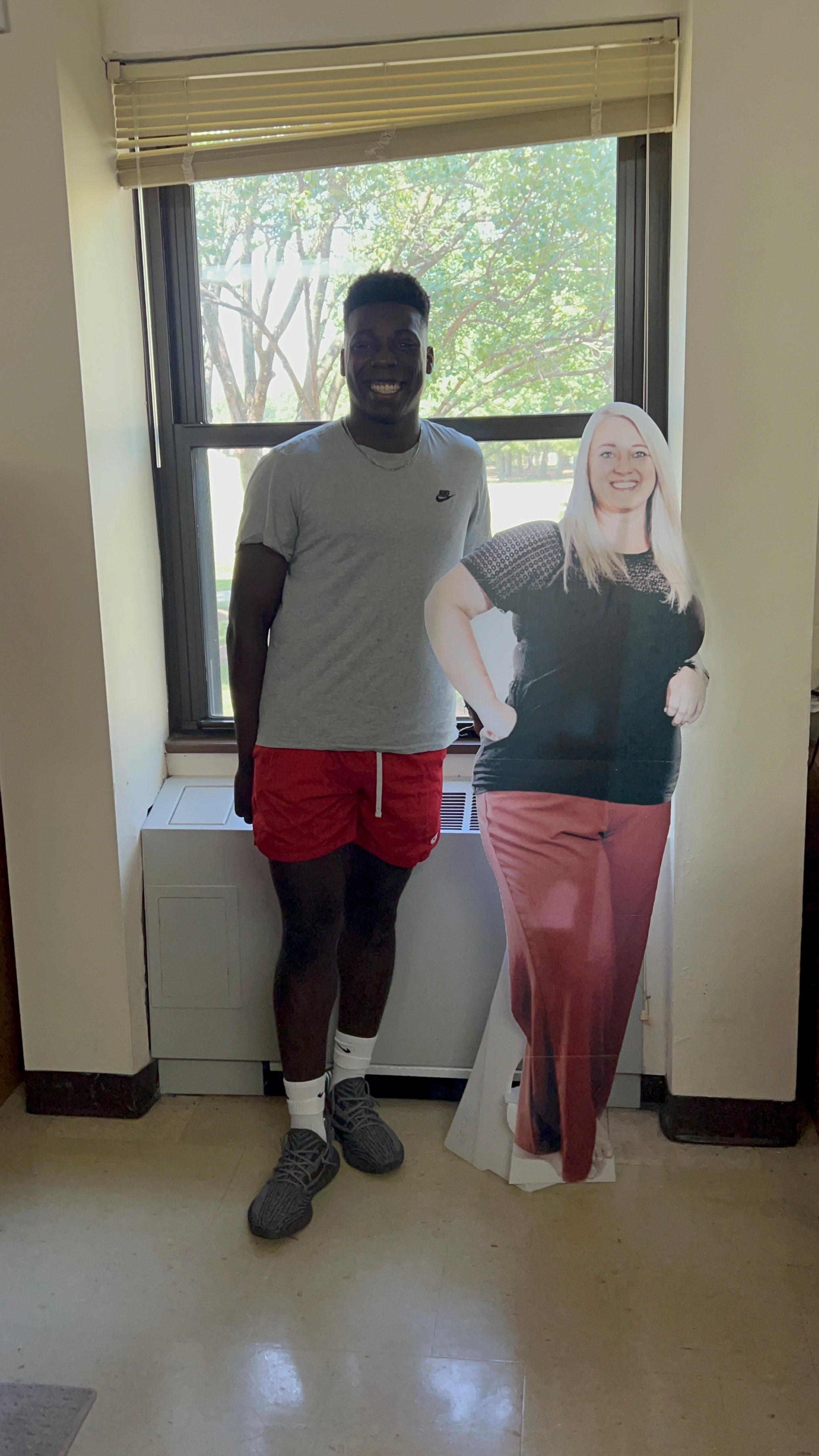 Missouri mom pranks son with a cutout of herself for his dorm room FOX 2