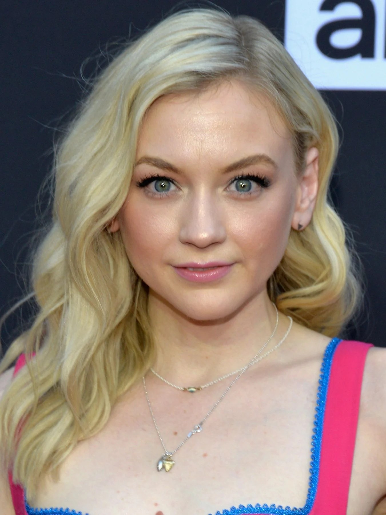 Photo de Emily Kinney Affiche Emily Kinney Photo 0 sur 52 AlloCiné