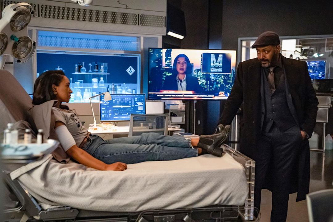 Photo de Candice Patton Photo Candice Patton, Jesse L. Martin AlloCiné