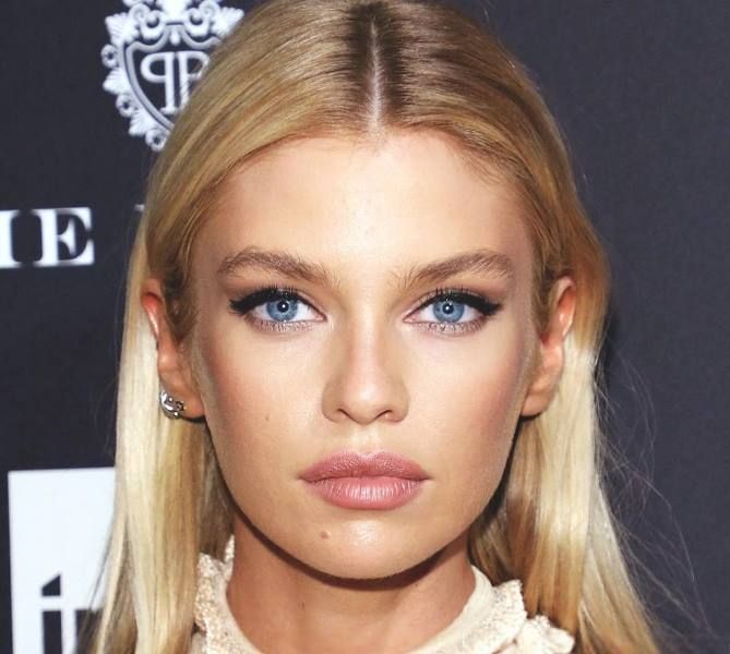Stella Maxwell Biography/Wiki, Age, Height, Career, Photos & More