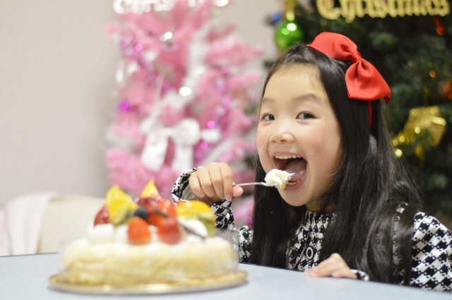 子供会のクリスマス会 をケーキ作りで盛り上げよう おすすめレシピや準備の進め方