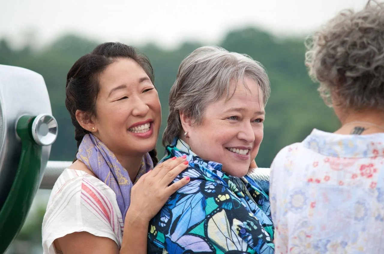 Kathy Bates y Sandra Oh serán pareja en 'Tammy' Hay una lesbiana en