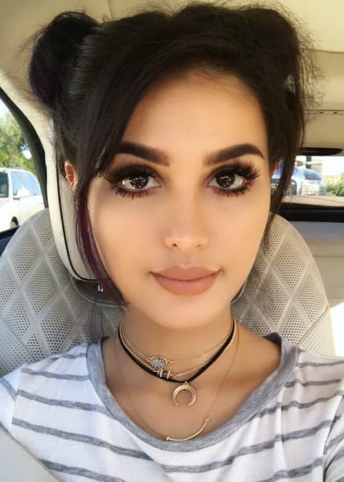 SSSniperWolf Height, Weight, Age, Boyfriend, Family, Facts, Biography