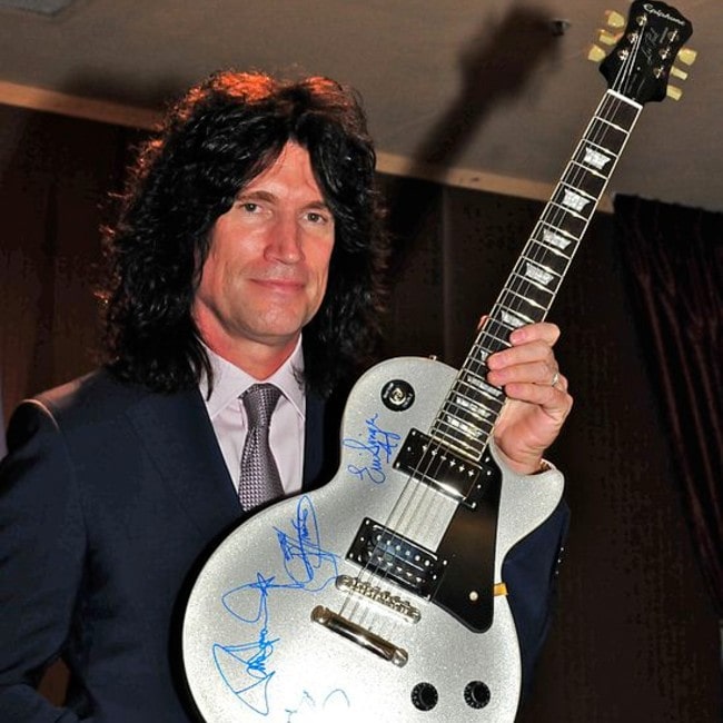 Tommy Thayer Net Worth