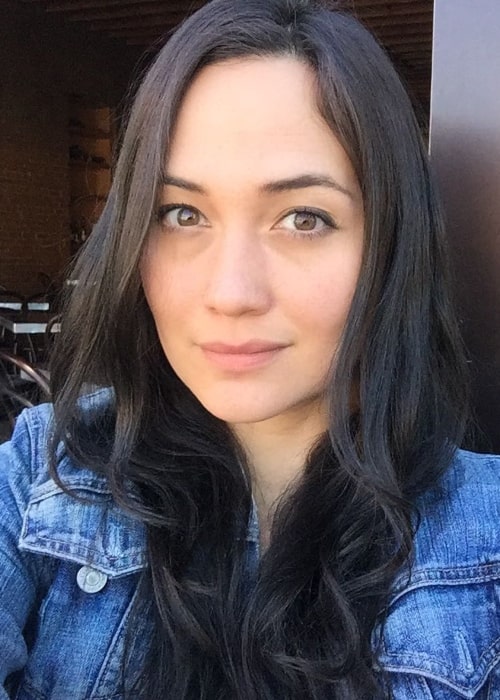 Lily Gladstone Height, Weight, Age, Boyfriend, Girlfriend, Facts, Biography