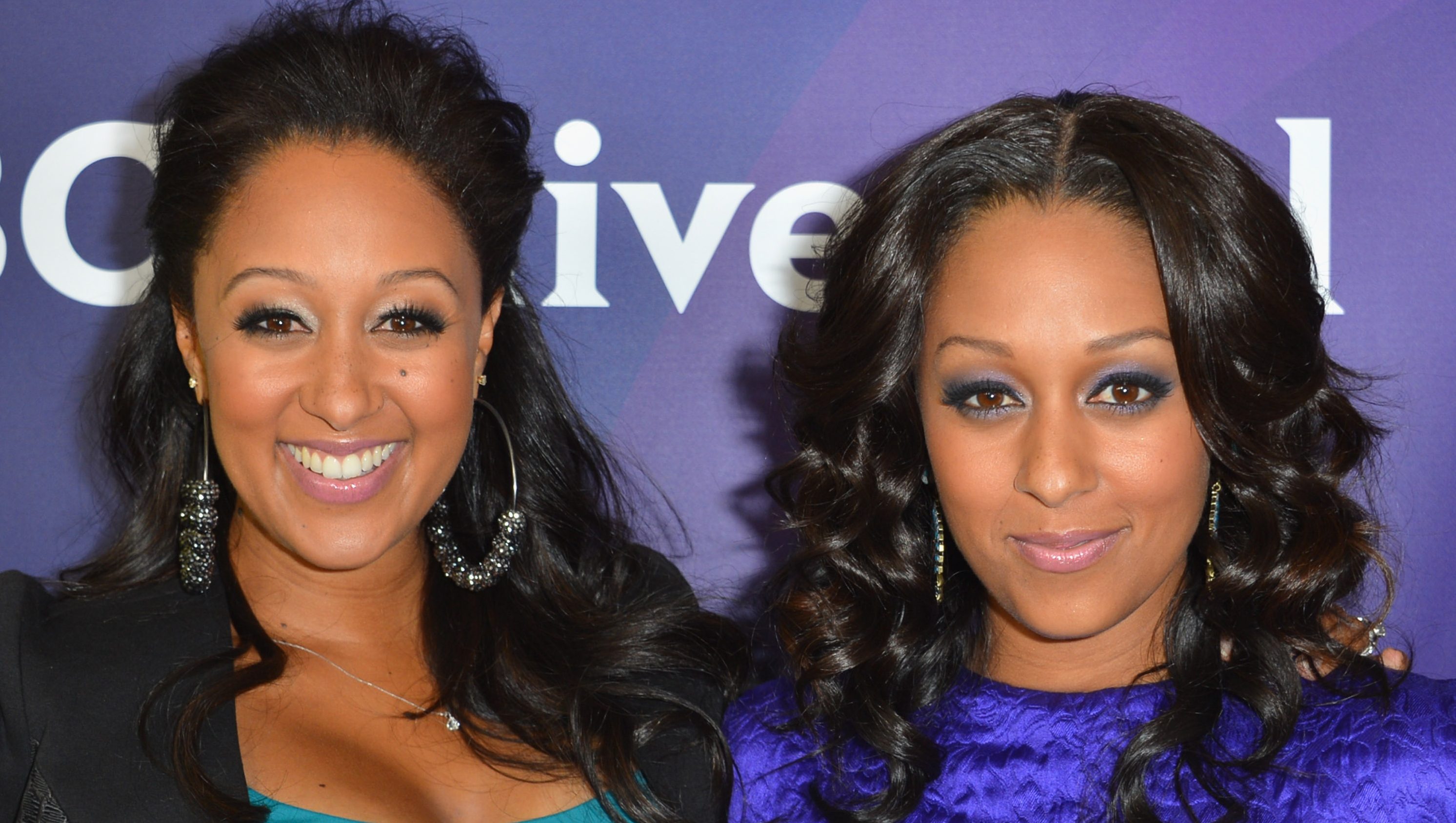 Tia & Tamera Mowry's Lifetime & Hallmark Christmas 2021 Movies