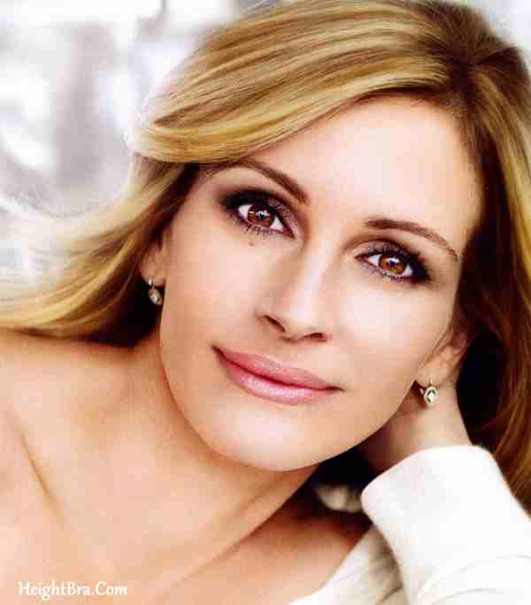 Julia Roberts Height, Weight, Bra, Bio, Figure Size