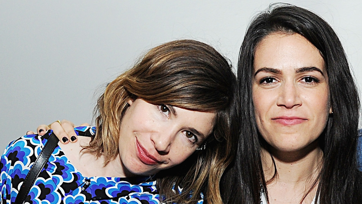 Enjoy this beautiful, baseless rumor that Carrie Brownstein and Abbi Jacobson are dating Mashable