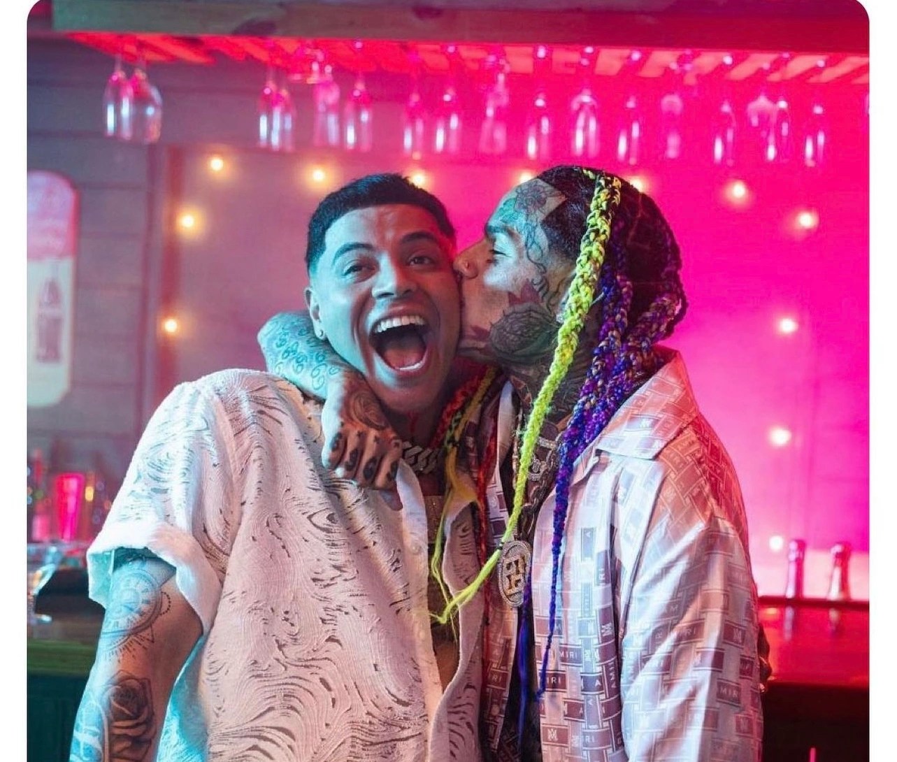 Does 6ix9ine Have A Boyfriend?