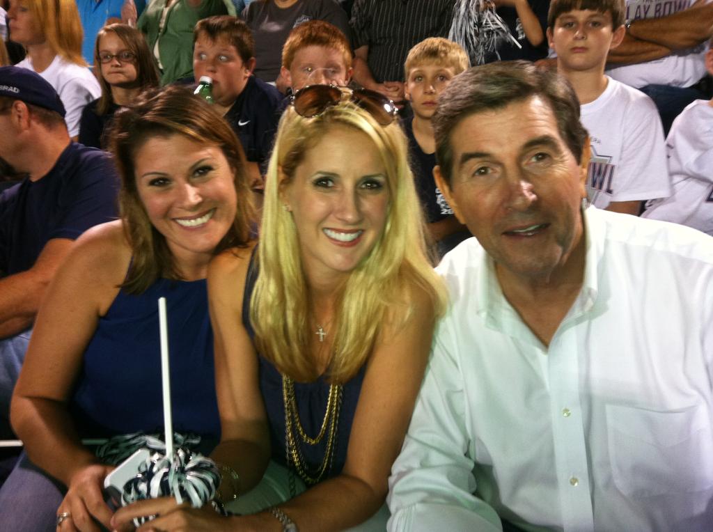 Record crowd, including Gov. Riley, packs Clay County stadium for last Clay Bowl