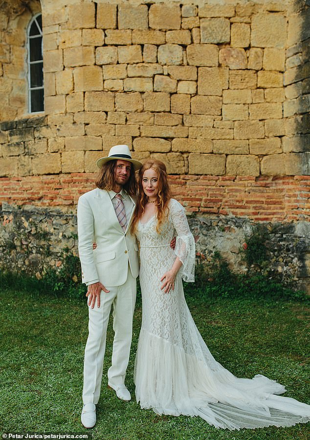 Call The Midwife's Victoria Yeates WEDS musician beau Paul Housden in