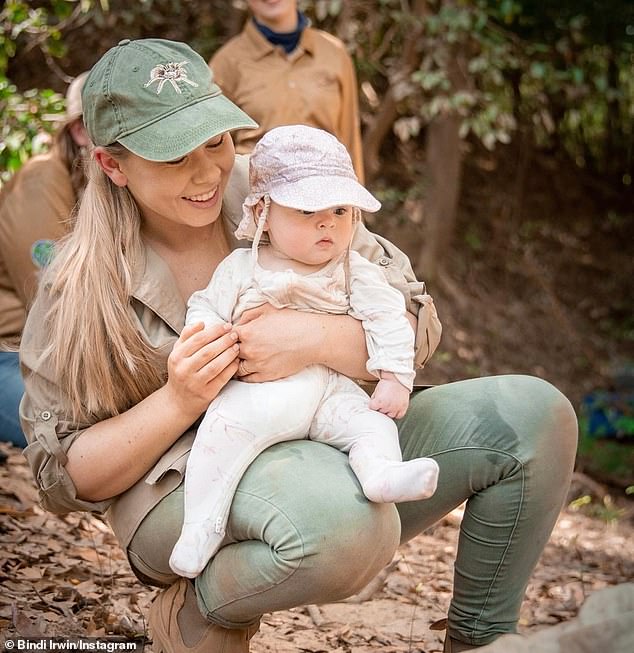 Bindi Irwin shares adorable photos of her fourmonthold daughter Grace out in