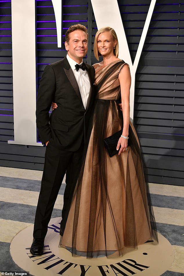 Lachlan and Sarah Murdoch fly out of Sydney to spend Christmas at their