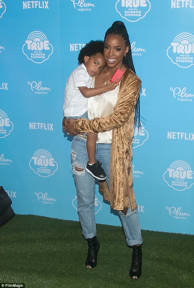 Kelly Rowland's 3yearold son gives endearing rendition of Beyonce and