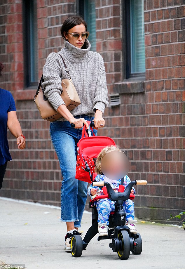 Irina Shayk takes daughter Lea for a ride around New York on her