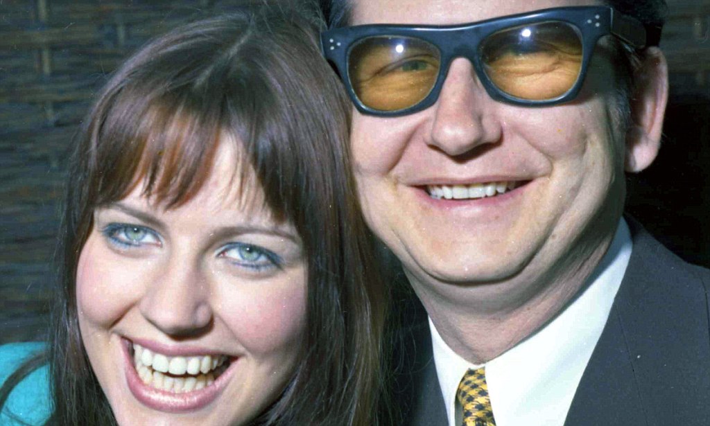 Roy Orbison's widow Barbara dies of cancer aged 60 Daily Mail Online