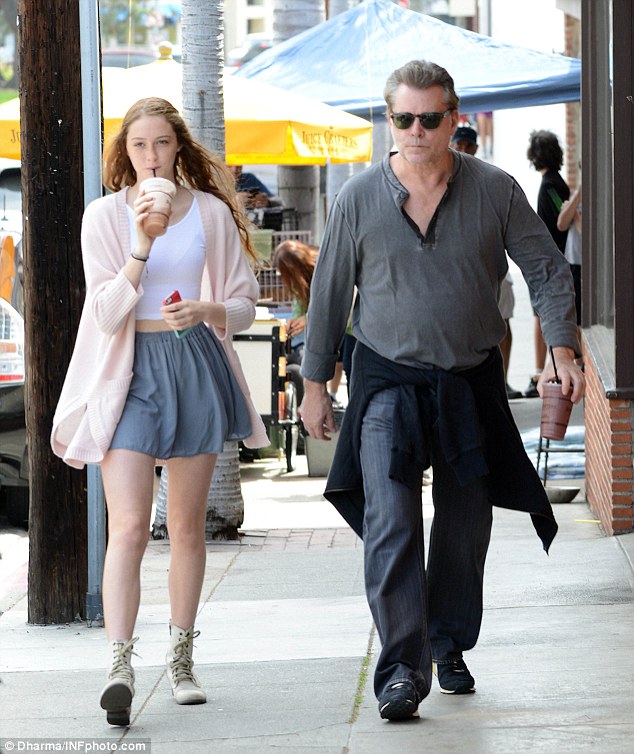 Ray Liotta treats his daughter Karsen to a healthy smoothie during day