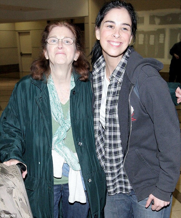 Sarah Silverman pays tribute after mother Beth Ann dies Daily Mail Online