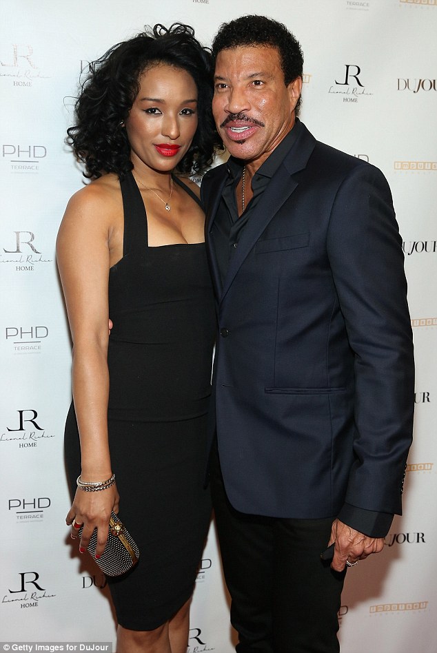 263 News Africa Lionel Richie, 66, and much younger girlfriend of