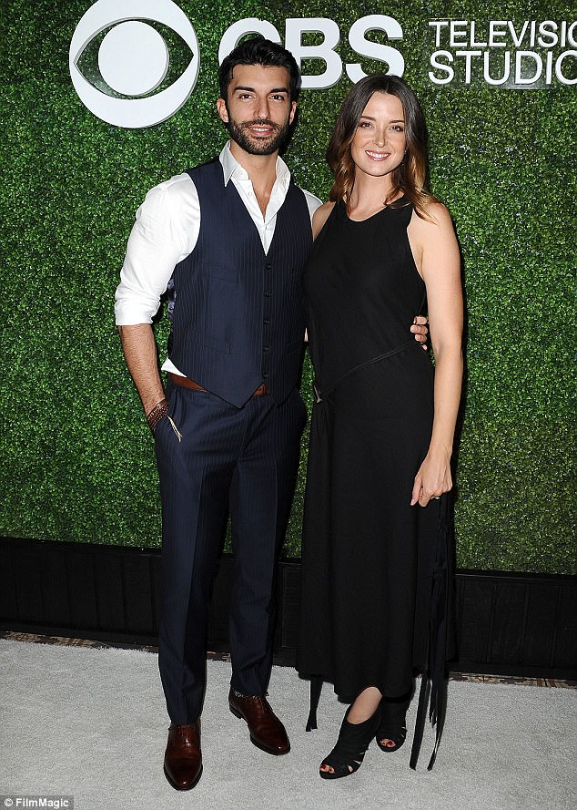 Justin Baldoni and his wife Emily expecting second child Daily Mail