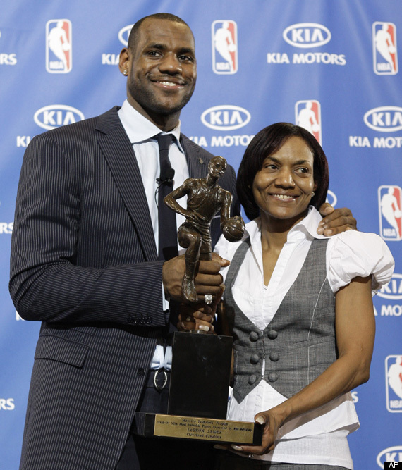 Gloria James PICTURES Photos Of LeBron James' Mom HuffPost