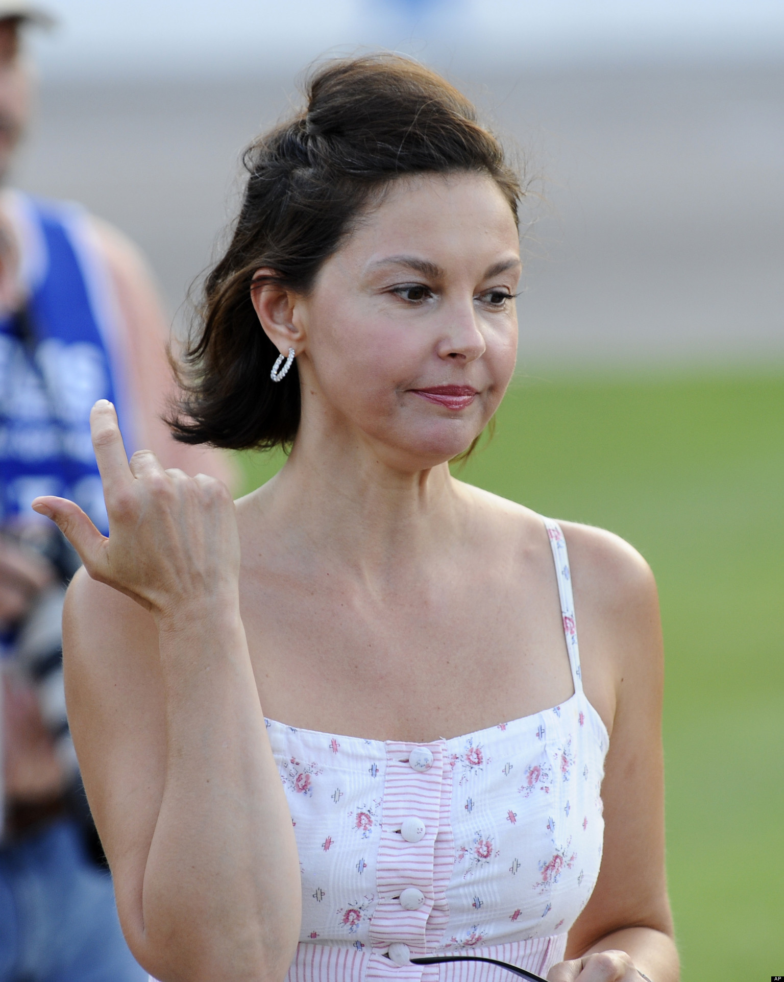 Ashley Judd 9 Points Behind Mitch McConnell Poll