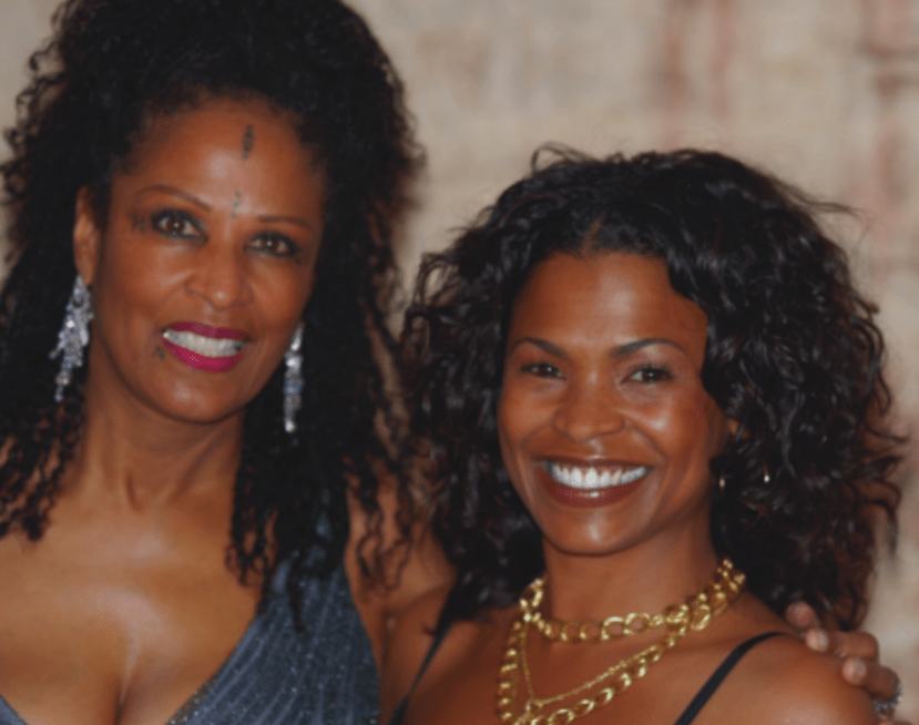 Nia Long and her Mother.. r/blackladies