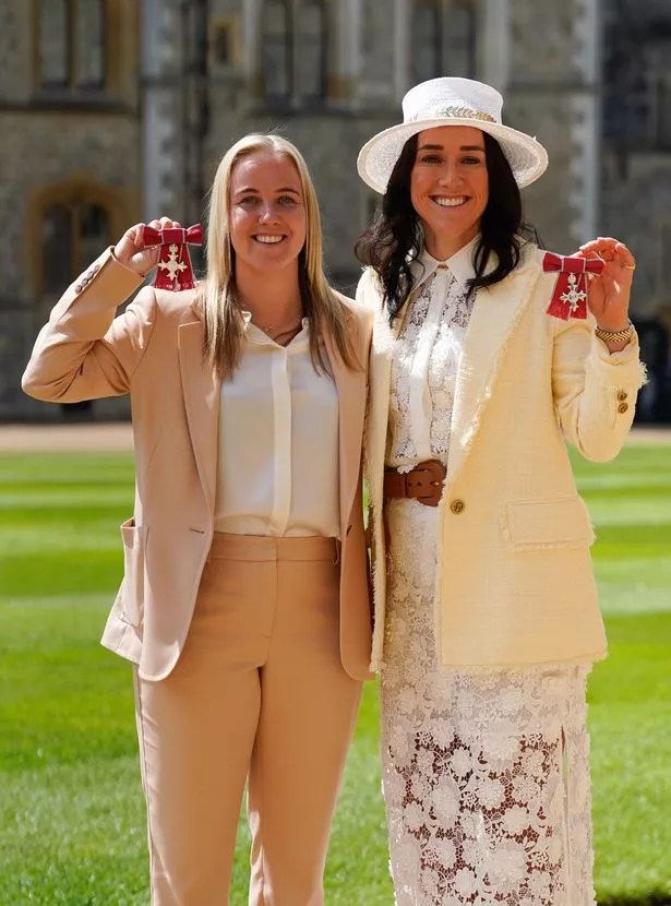 England Lionesses Lucy Bronze and Keira Walsh's 'romance', cute dog