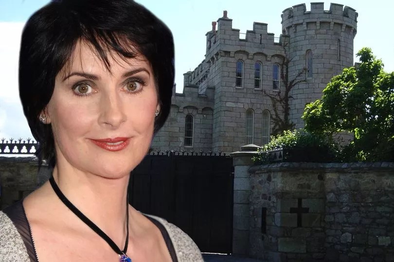 Inside the life of ‘recluse’ Enya the singer who tops the music rich