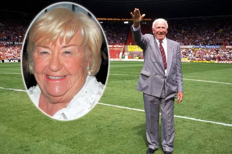 Tributes paid by Manchester United after the death of Sheena Gibson