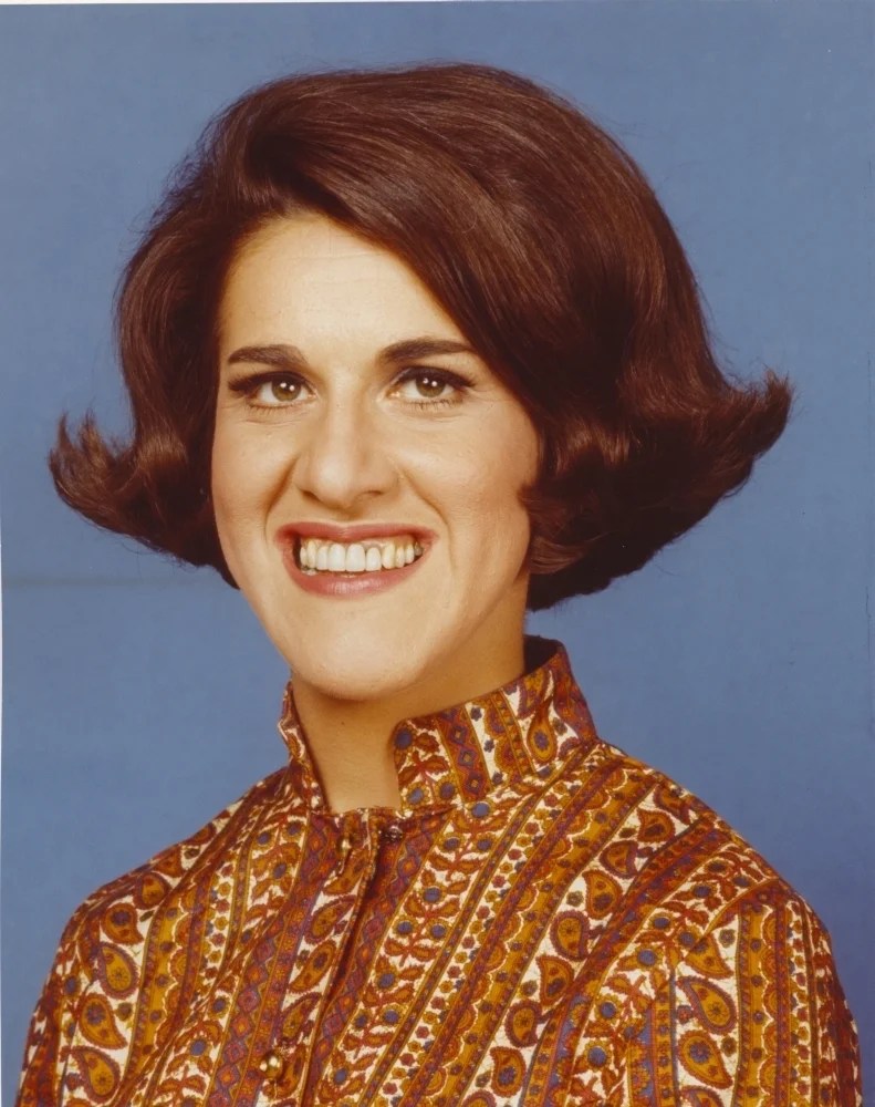 Ruth Buzzi smiling in Blue Background Close Up Portrait Photo Print (24