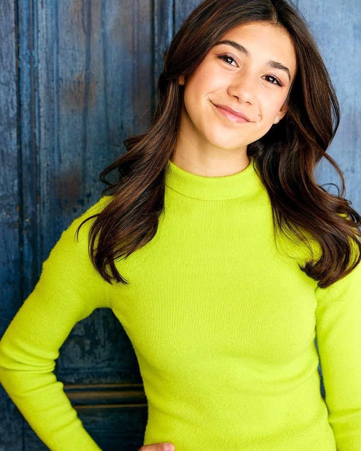 Picture of Scarlett Estevez