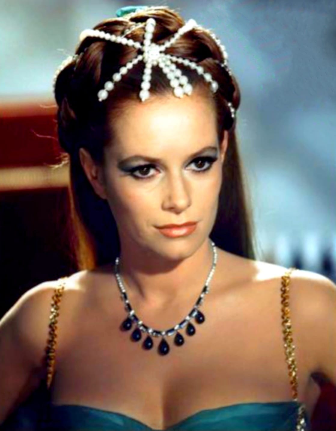 Picture of Luciana Paluzzi