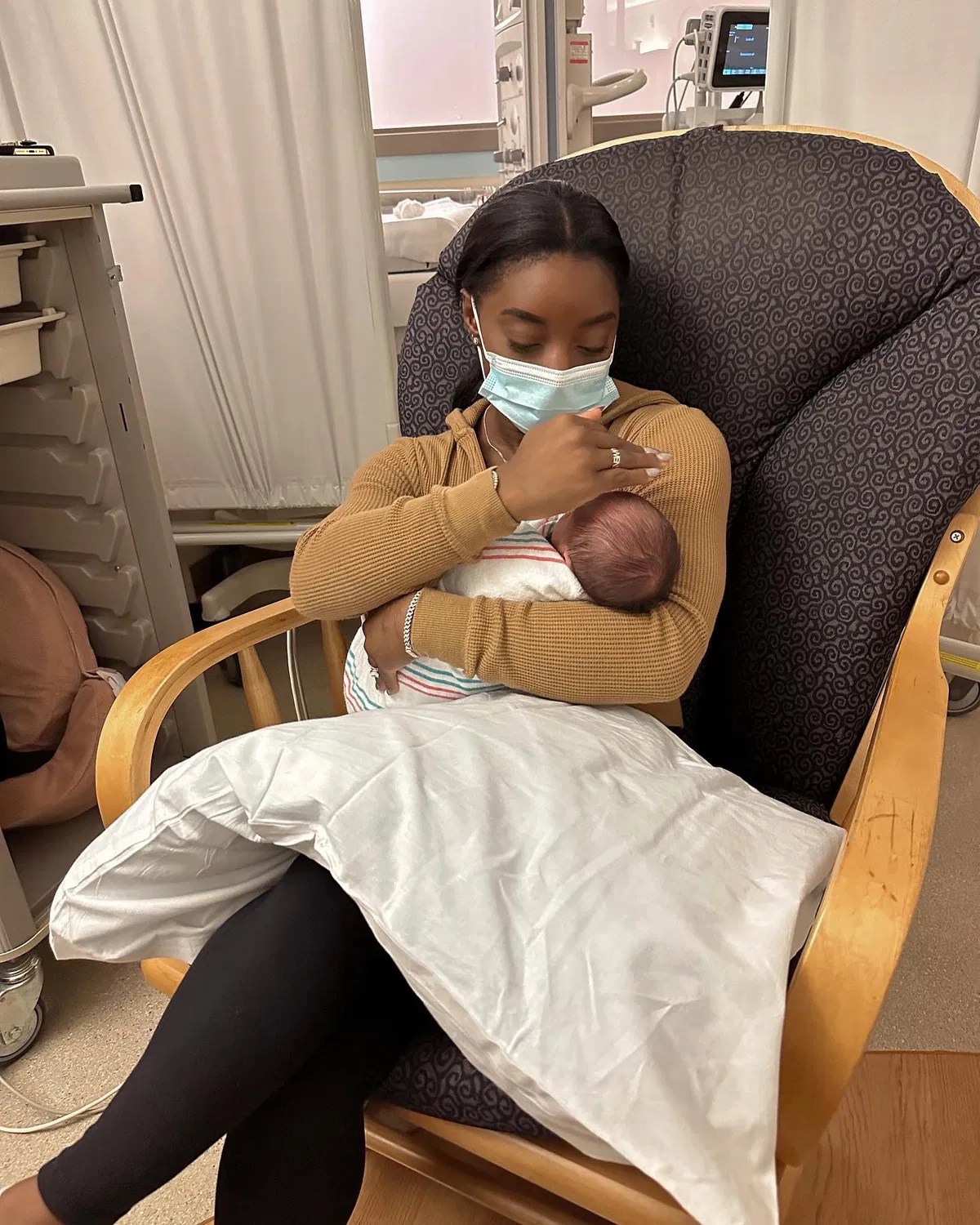 “She Is the Cutest” Simone Biles Refuses to Let Go of Baby Biles Even in the Mirror Selfies