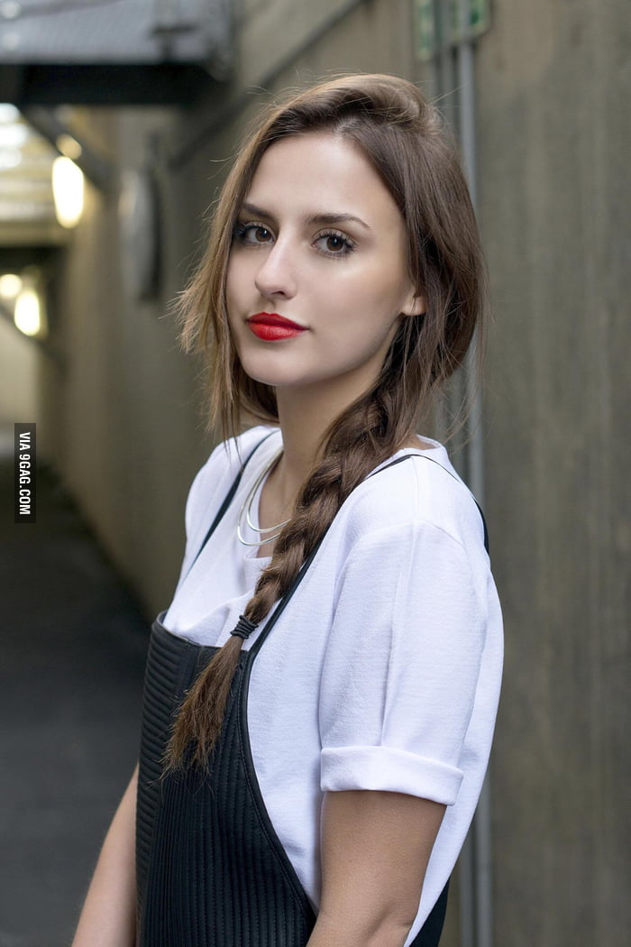 Lucy Watson (Emma Watson's sister) 9GAG