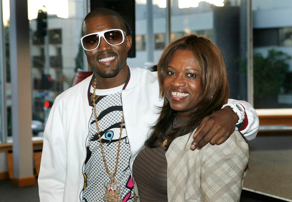 Donda, Kanye West’s mother A musical muse who died after cosmetic