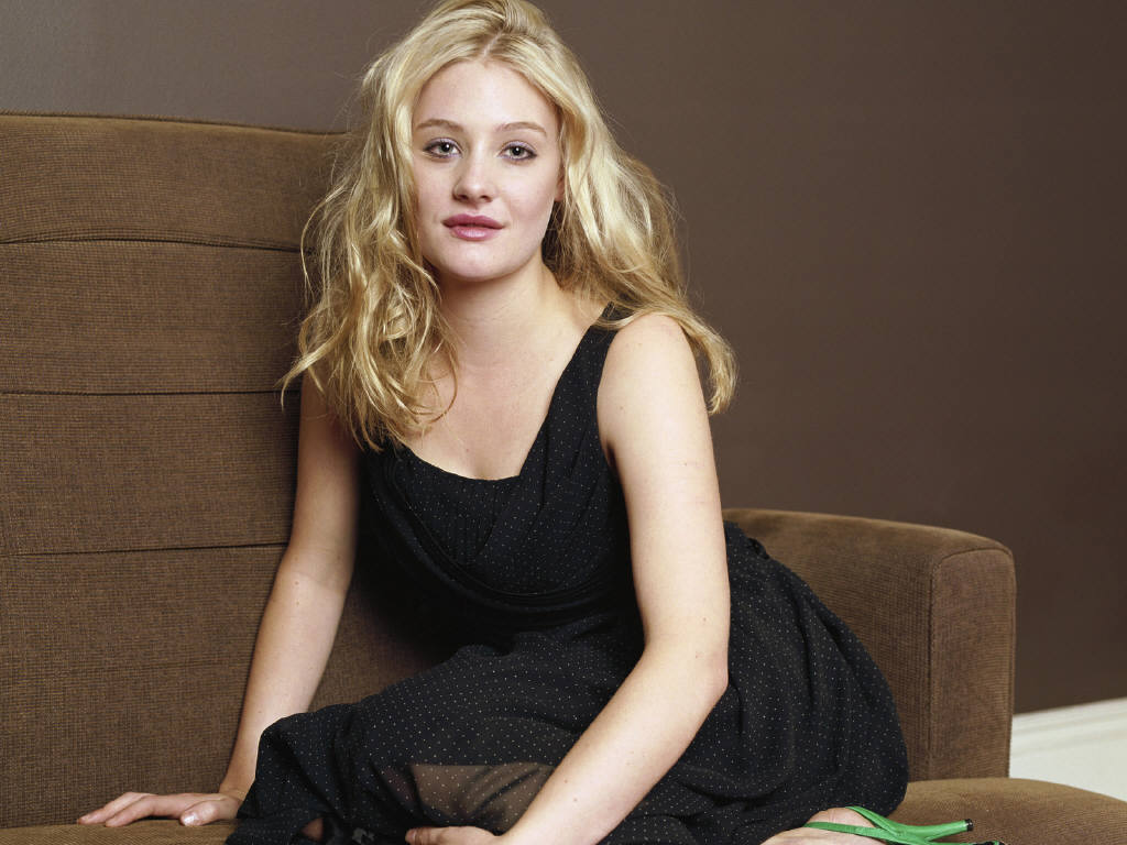 Romola Garai Romola Garai Wallpaper (782838) Fanpop