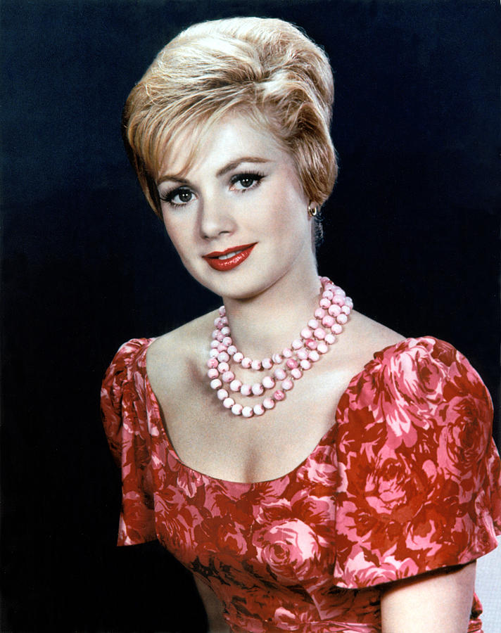 Shirley Jones Photograph by Everett Fine Art America