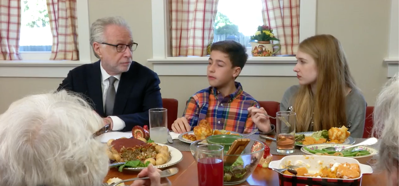 Wolf Blitzer Moderates Your Awkward Thanksgiving Dinner