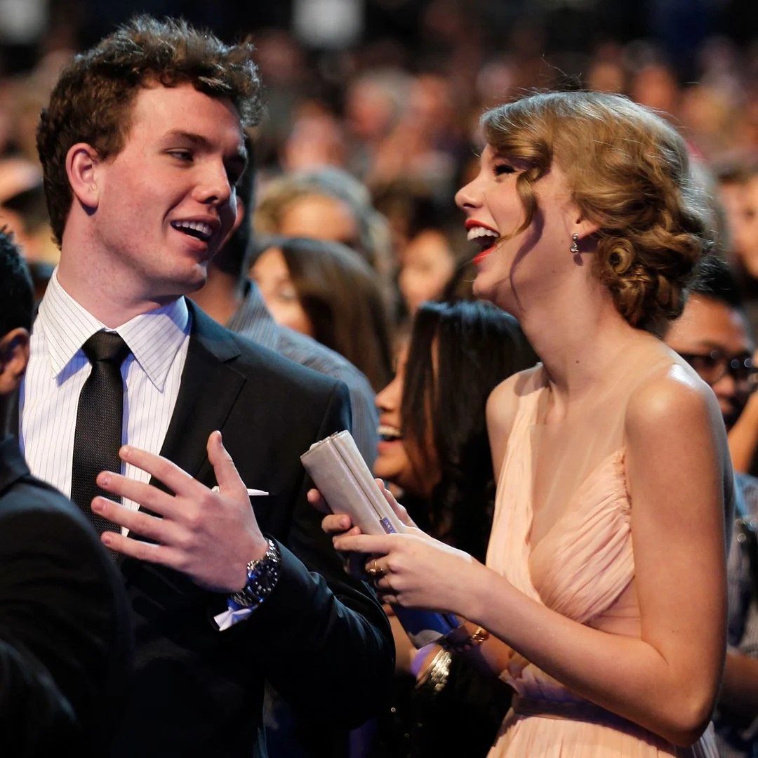 Who is Taylor Swift's famous brother Austin? All you need to know HELLO!