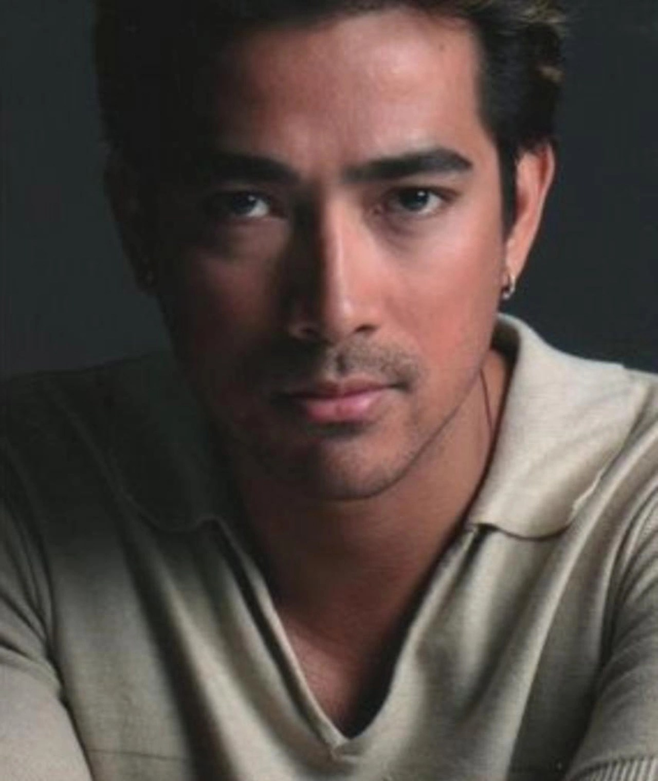 Raymond Bagatsing Movies, Bio and Lists on MUBI