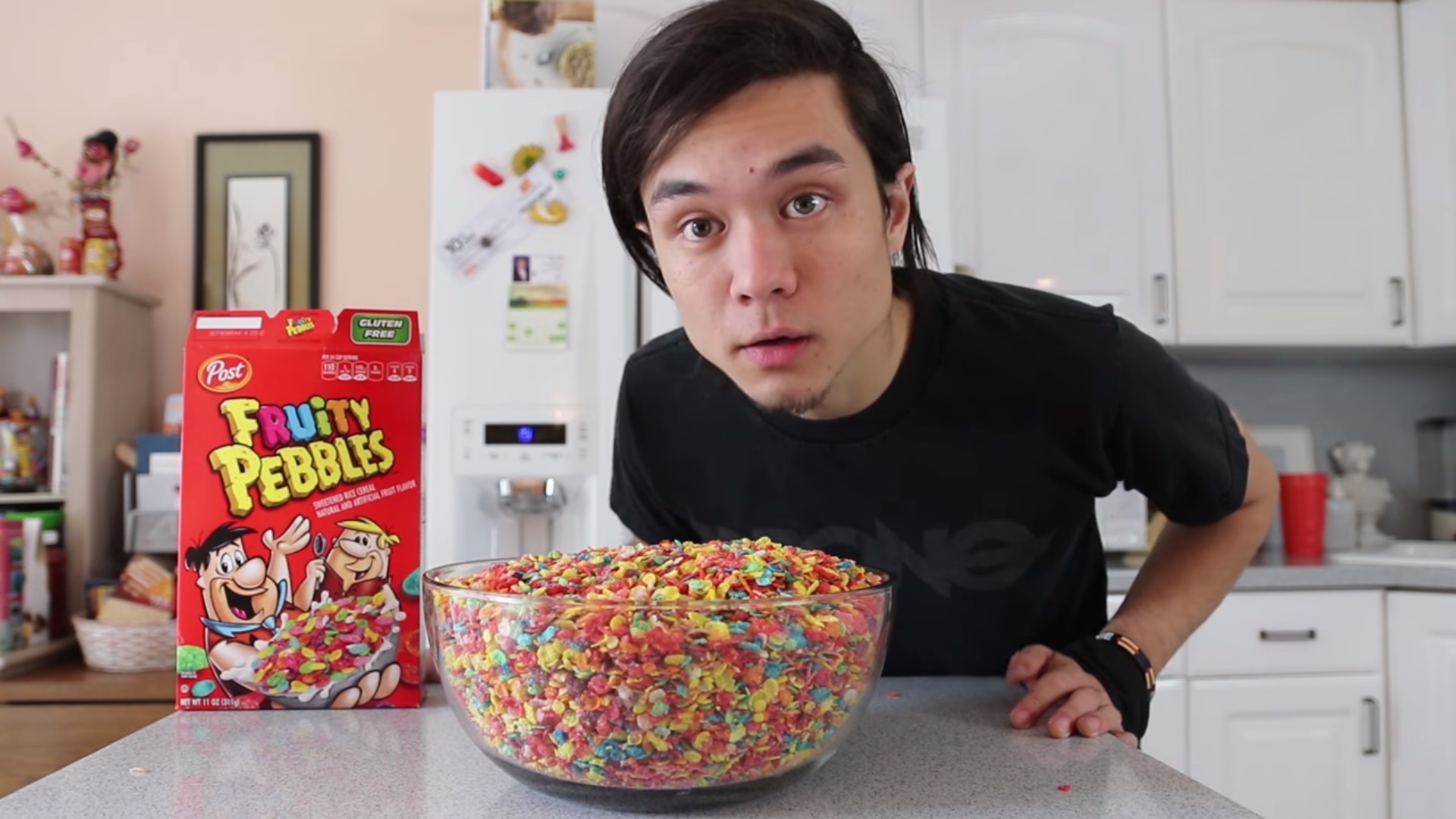 Watch Competitive Eater Matt Stonie Eat 4 Boxes Of Fruity Pebbles In