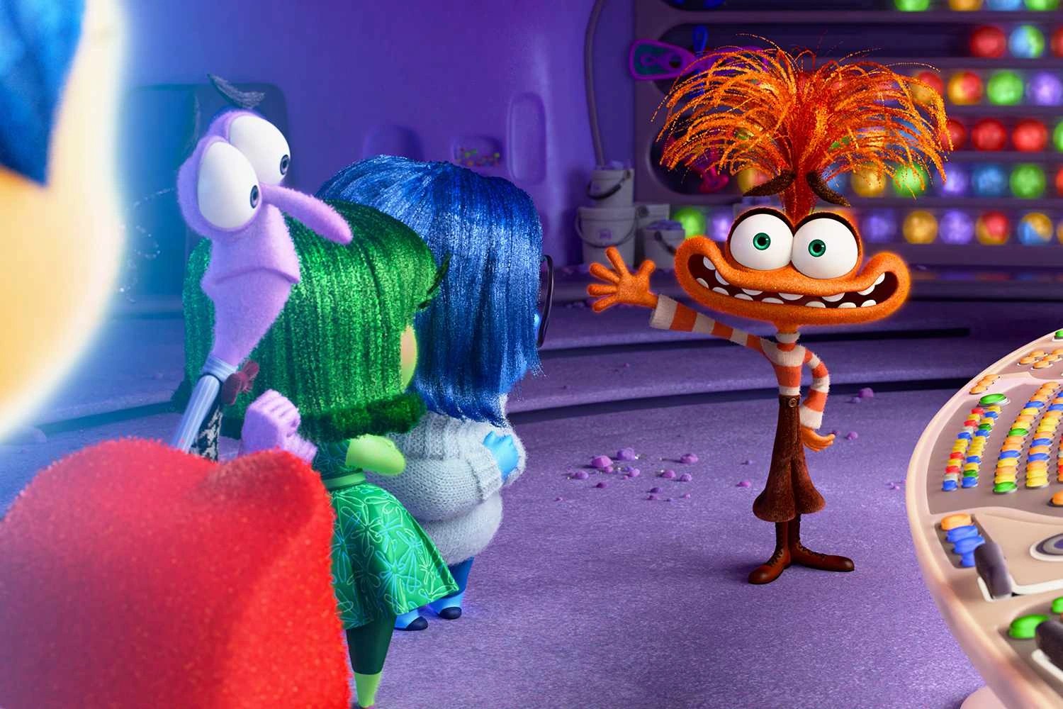 Phim hoạt hình 'Inside Out 2' gây bất ngờ với nhân vật cảm xúc mới