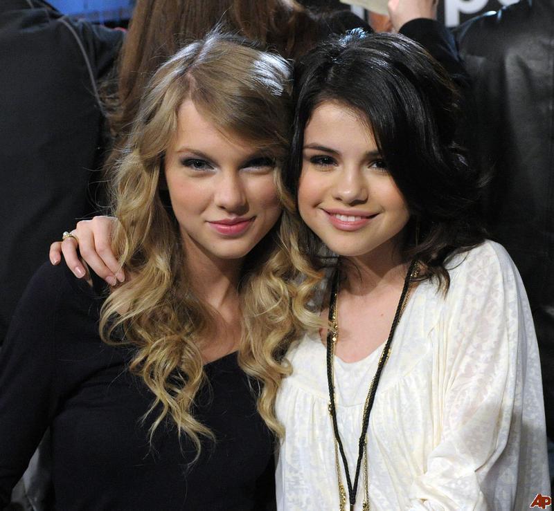 Taylor Swift and Selena Gomez Taylor Swift Photo (20903021) Fanpop